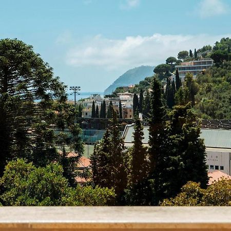 Parco Villa Fiske 2 Алассио Экстерьер фото